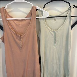 H&M Pink Tank Top with Scoop Neckline and Fitted Style
